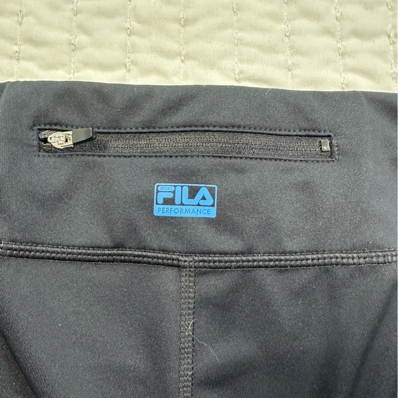 Fila Workout Black Capris with Red and Blue Accents in Size S - Picture 10 of 10